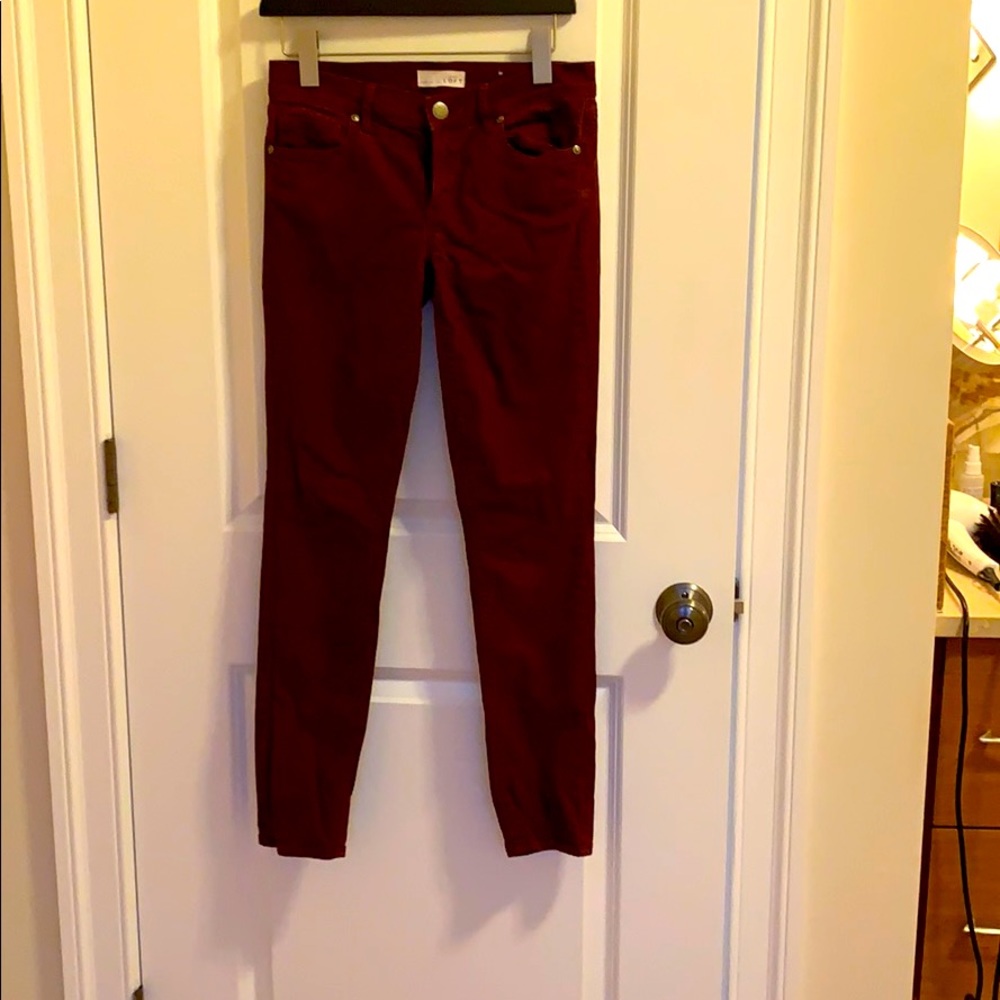 Loft skinny jeans maroon color size 0 / 25